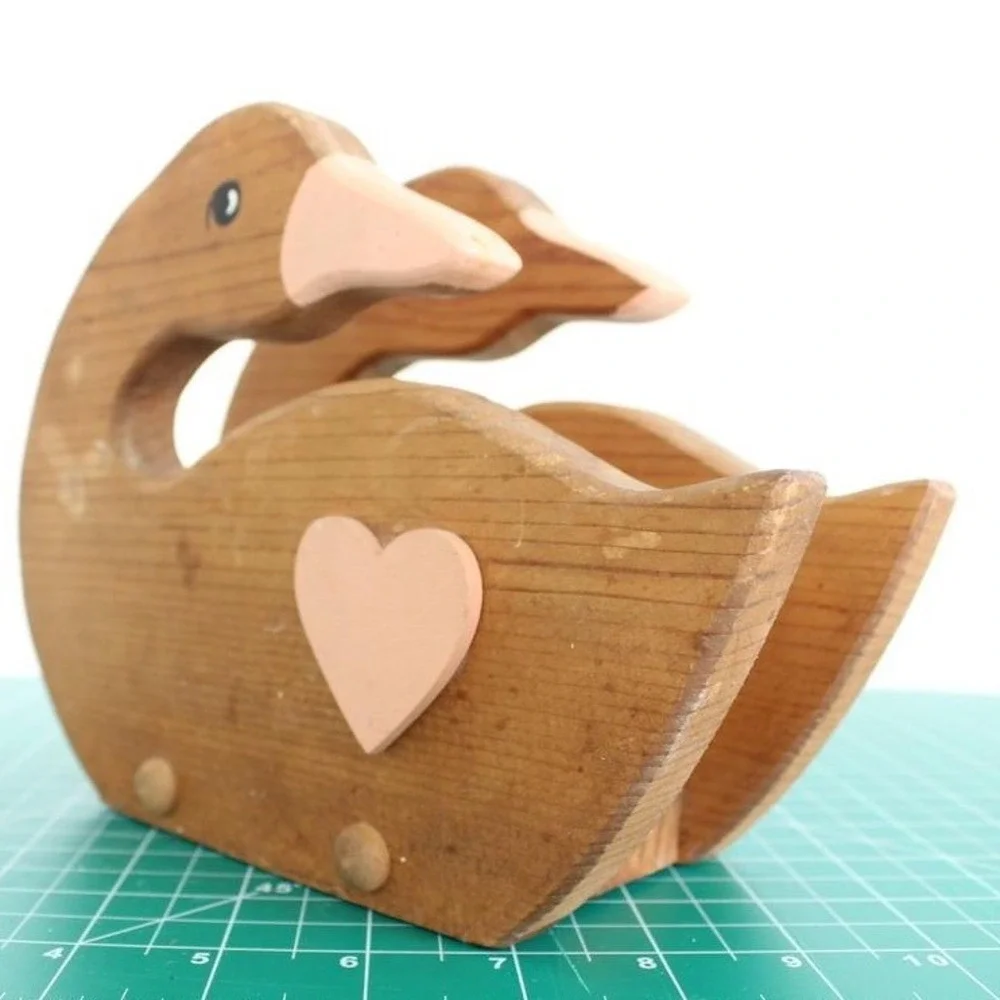 Vintage Wooden Goose Napkin Holder Heart‎ Country Farmhouse Decor Brown 7.5in